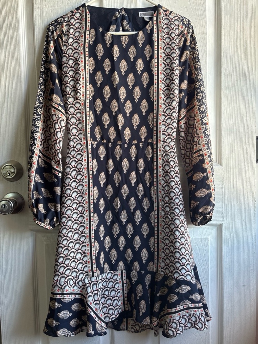 Chelsea28 Navy/Beige Paisley Chiffon Shift Dress Round Neck Lined Ruffle S